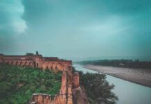 Akhnoor Fort – located around 28 kms from jammu city