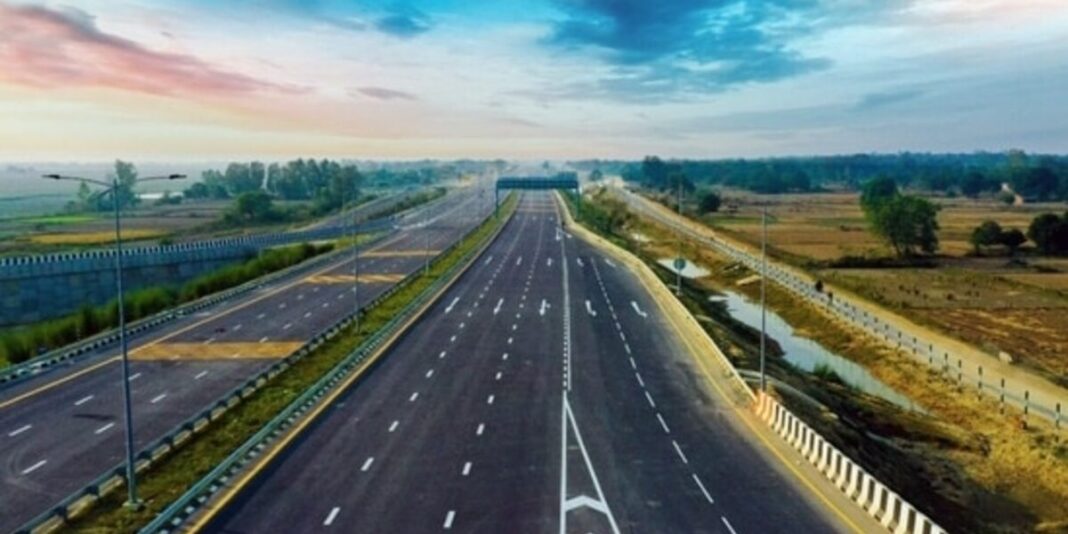 Yamuna Expressway To Become India's First Electric Highway, Green ...