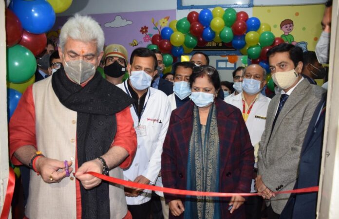 Lt-Governor-inaugurates-upgraded-facility-at-paediatric-cancer-ward-childrens-play-area-at-SMGS-Hospital-3